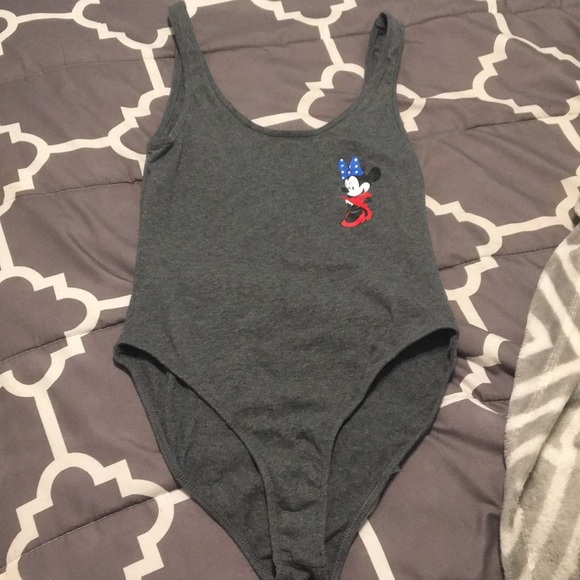 Minnie Mouse bodysuit - Picture 4 of 5